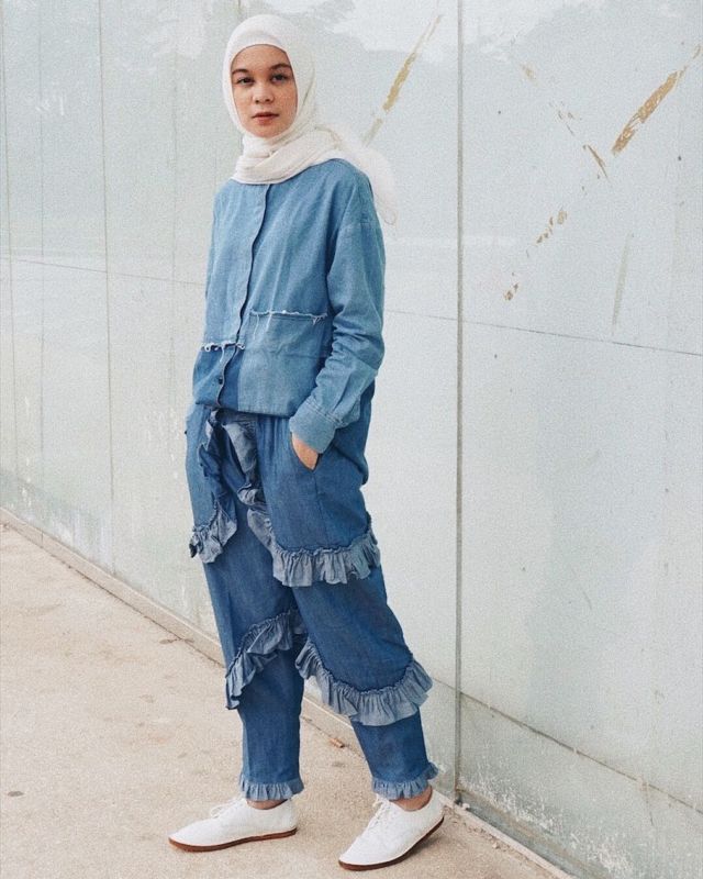 12 Model Celana  Muslimah yang Trendi dan  Adem Dipakai 