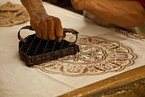 teknik pembuatan batik ada berragam