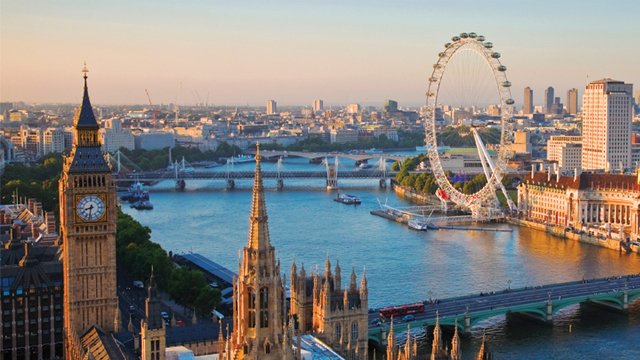 Menjelajahi Jalan-Jalan di Kota London, Sangat Indah dan Bersejarah.