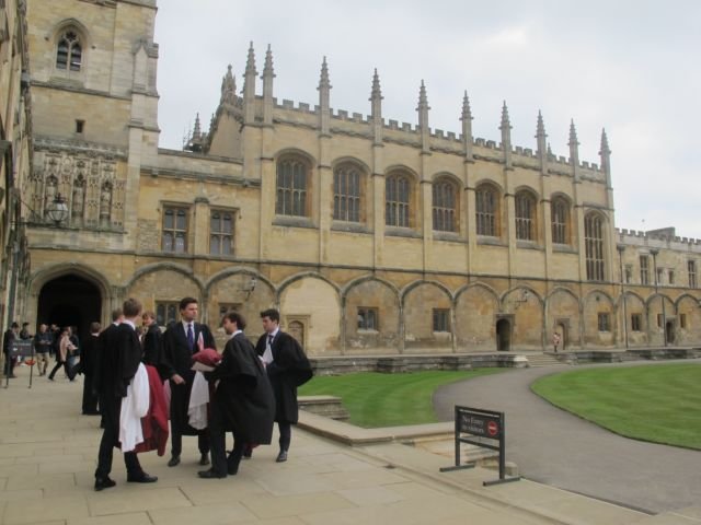 Universitas Oxford