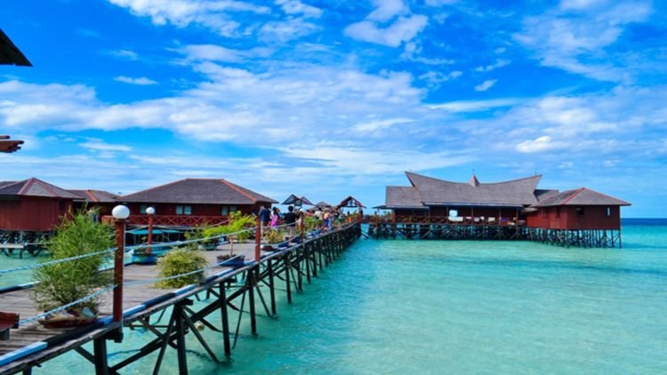 Inilah 5 Makanan Khas yang Wajib Kamu Cicipi Ketika Berwisata ke Pulau Derawan