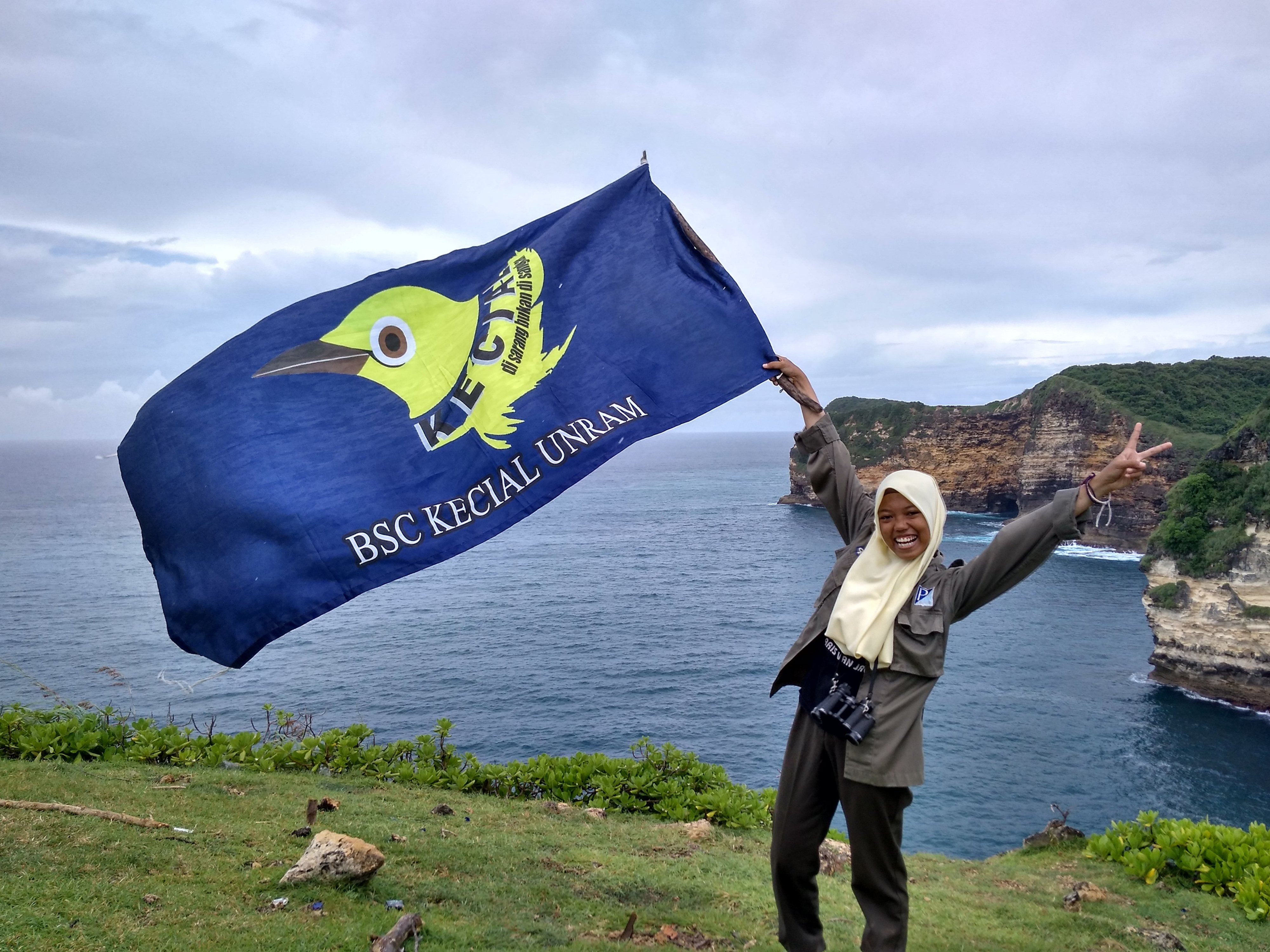 Ekspedisi Kepingan Surga di Pulau Seribu Masjid