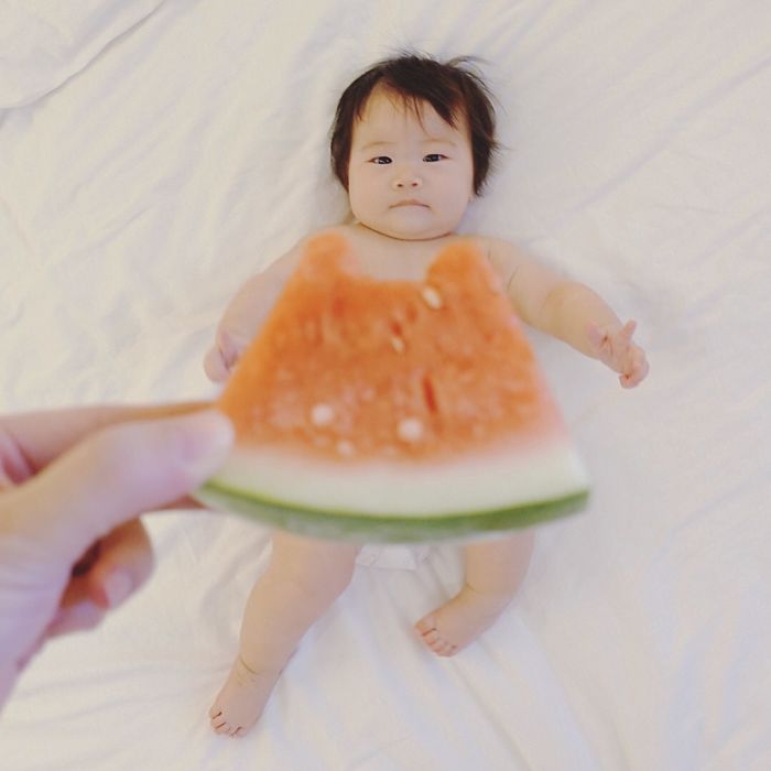 Bisa Ditiru nih, 12 Outfit dari Makanan buat Pemotretan Bayi. Hemat dan Hasilnya Lucu Banget!