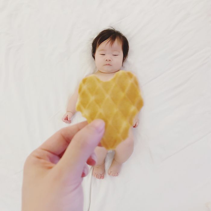 Bisa Ditiru nih, 12 Outfit dari Makanan buat Pemotretan Bayi. Hemat dan Hasilnya Lucu Banget!