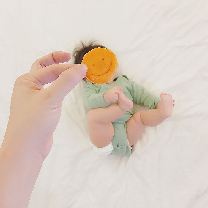 Bisa Ditiru nih, 12 Outfit dari Makanan buat Pemotretan Bayi. Hemat dan Hasilnya Lucu Banget!