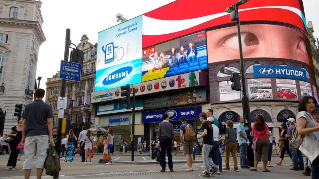 Piccadilly Circus