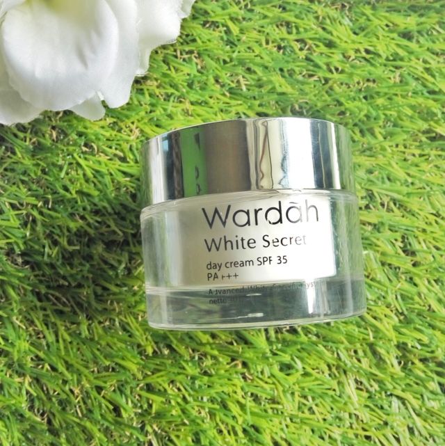 Day Cream Wardah White Secret