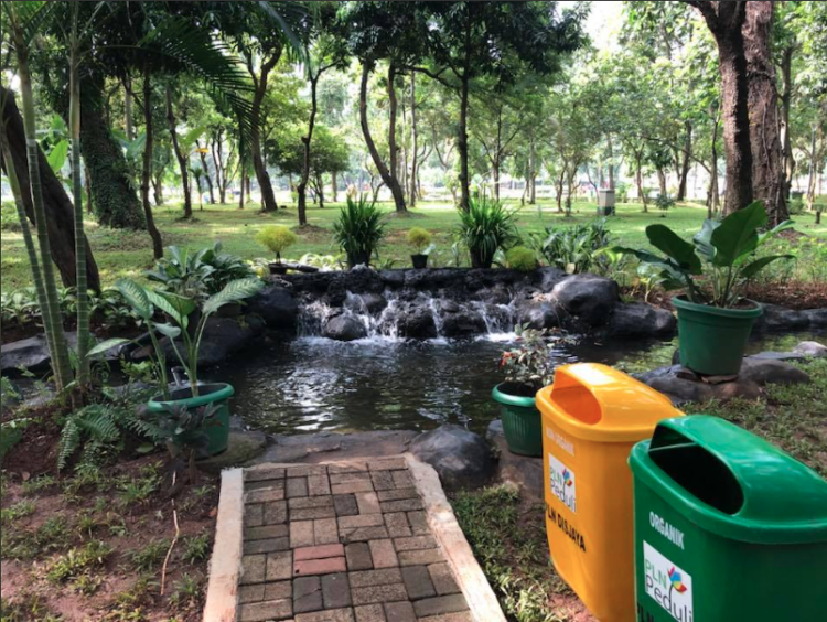 Hore, Sandiaga Uno Resmikan Taman di Barat Monas. Jakarta Punya Taman yang Instagramable Nih!