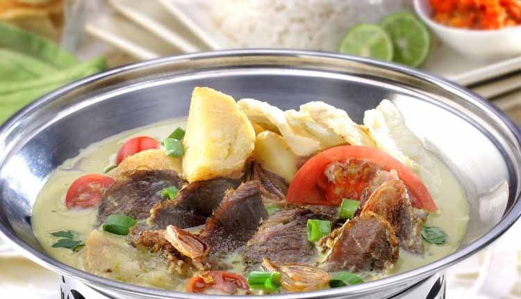 Tempat Makan Soto di Serpong yang Wajib Kalian Coba!