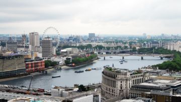 Pesona Sungai Thames Hingga Kastil Edinburgh, 6 Tempat Ini Bisa Bikin Kamu Kejang-Kejang Ingin ke UK