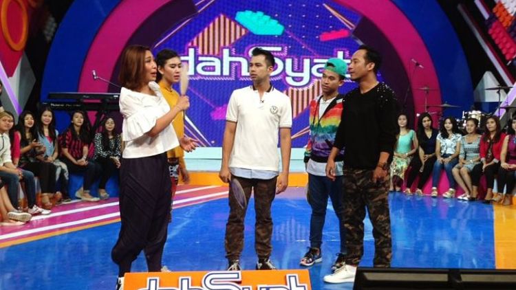 Lama Nggak Tayang, Munculnya Tagar #KangenDahsyat Malah Dikritik Warganet. Kangen Acara Berkualitas, Ya?