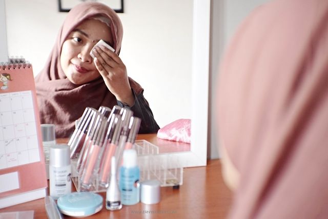 Wardah EyeXpert Eye Makeup Remover