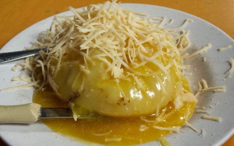 Wisata Kuliner : Cicipi 6 Kuliner Olahan Durian yang Bikin Ngiler. Durian Memang Surga Dunia Sih!