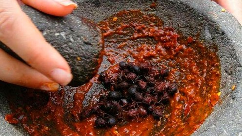 13 Jenis Saus Pedas dari Seluruh Dunia. Ternyata Beda-beda, Bahkan Ada yang Terbuat dari Semut!