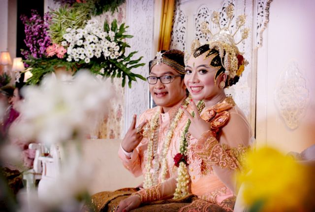 Curhatan Pengantin Baru: Nggak Enaknya Kelamaan Nunggu Acara 'Ngunduh Mantu'