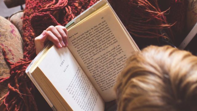 5 Tips to Nurture your Grandchildren’s Love of Reading