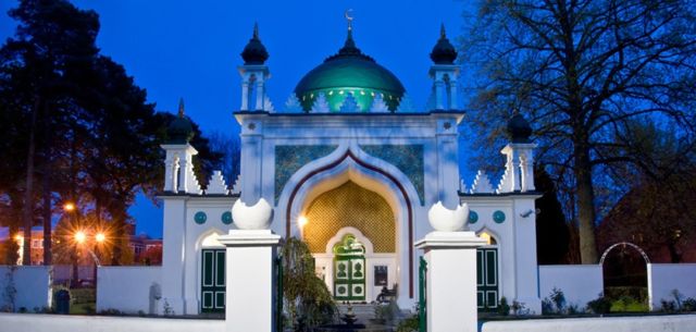 Shah Jahan Mosque