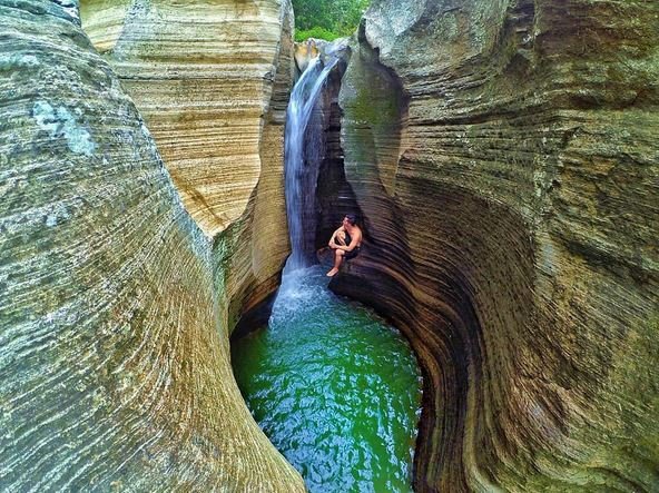 Air Terjun Luweng Sampang