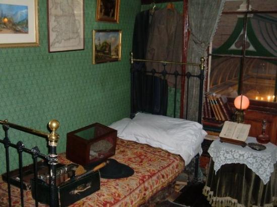 dr watson room