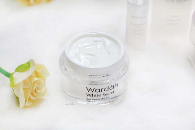 Wardah White Secret Day Cream