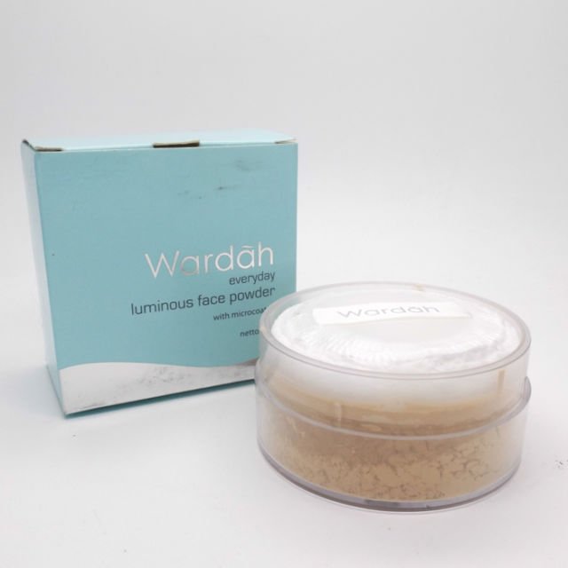 Wardah Luminous Face Powder