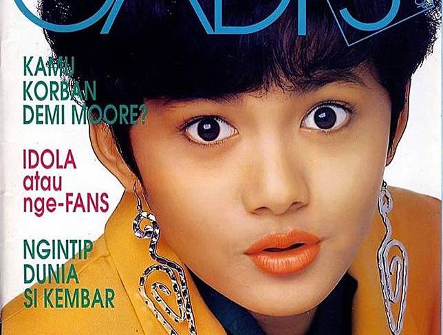 Coba Tebak, Siapa Selebritas yang Ada di Sampul Majalah Lawas ini? Eksisnya Sejak Zaman Bahela!