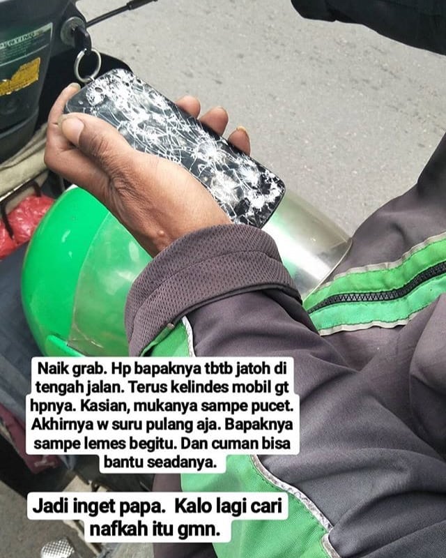 15 Potret Driver Ojol yang Nunjukin Gigihnya Mereka. Masih Belum Bersyukur dengan yang Kamu Punya?