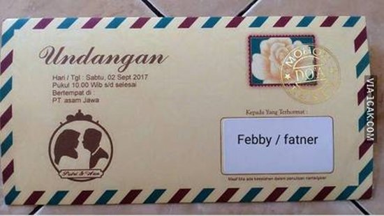 12 Kocaknya Undangan Ini Bukti Banyak yang Butuh Hiburan di Tengah Ribetnya Ngurusin Hajatan