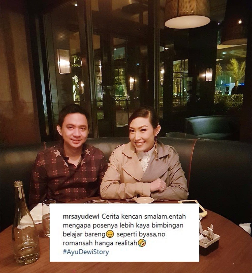 13 Caption Kocak Ayu Dewi Bareng Suami, Meski Sudah Nikah Mesranya Tetap Kayak Zaman Pacaran. Tiru, Ah!