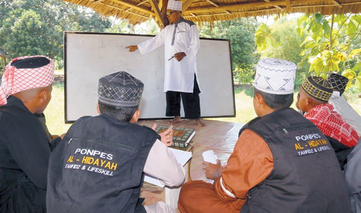 Mengenal Pesantren Al Hidayah, Sekolah Khusus untuk Anak-anak Pelaku Terorisme Pertama di Indonesia