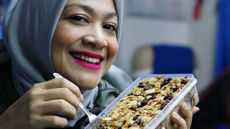 Makanan Favorit Penganut Diet Kenyang Ala Dewi Hughes untuk Menu Berbuka Puasa