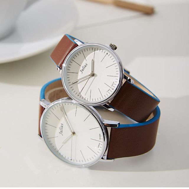 couple watch