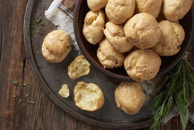 Kumpulan Resep Kue Tanpa Oven di Balik Kemasan Margarin. Anak Kos Juga Bisa Bikin!