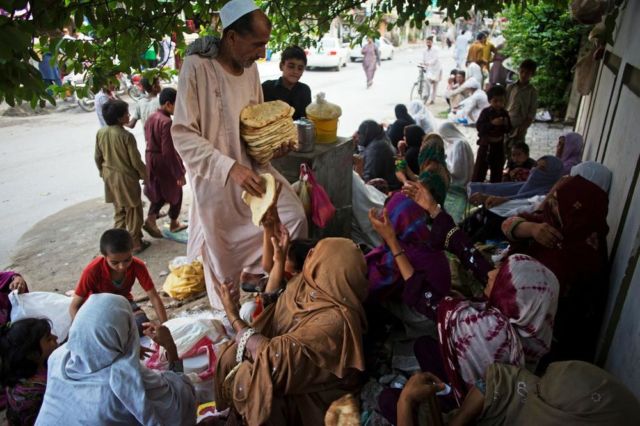 Biar Puasamu Makin Penuh Syukur, 10 Potret Kehidupan Pengungsi di Daerah Konflik Ini Perlu Diresapi