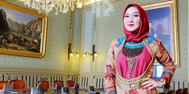 10 Model Baju Ini Lebih Baik Nggak Kamu Pakai di Lebaran Tahun Ini. Tolong, Ini Sudah 2018