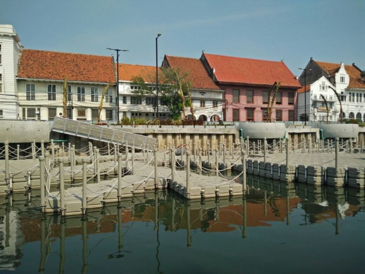 Destinasi Wisata Baru Kali Besar di Kota Tua Jakarta. Indah Banget, Kaya Sungai di Korea!