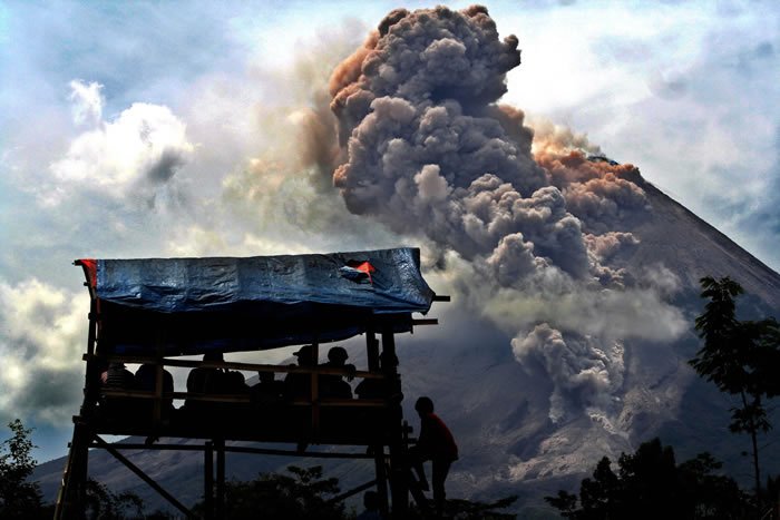 Nostalgia Erupsi Merapi 2010 Silam. Letusan Dahsyat yang Nggak Akan Bisa Dilupakan Warga Jogja!