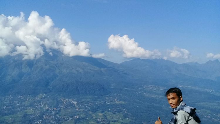 Belajar dari Dongeng Gunung Penanggungan