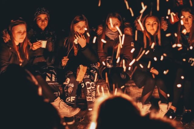 7 Trik Jitu Hadapi Pacar yang Cueknya Kebangetan di Bulan Puasa, Biar Ibadahmu Tetap Terjaga