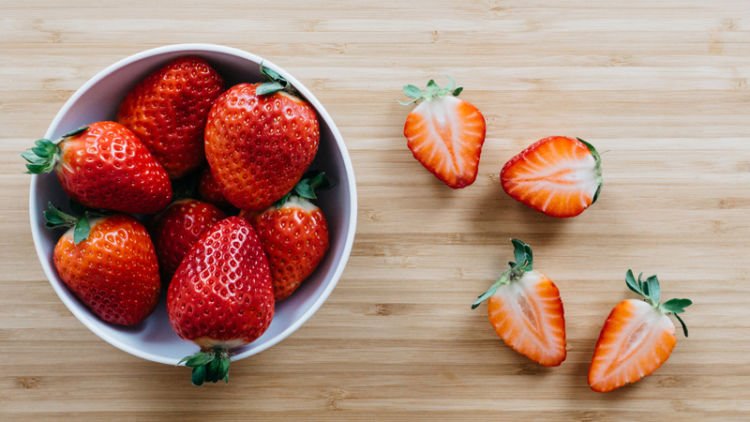 Khasiat Alami Buah Strawberry, yang Kaya Akan Mineral dan Vitamin.