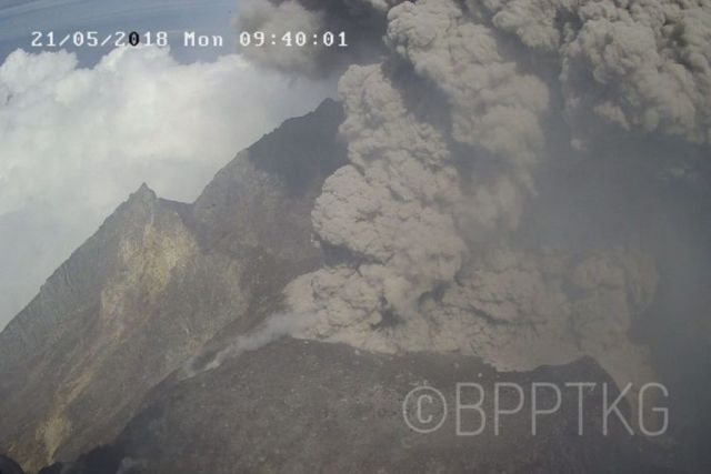 Status Merapi Jadi 'Waspada', Ini 6 Mitigasi Pribadi yang Bisa Kamu Lakukan Sedari Dini. Yuk, Pahami