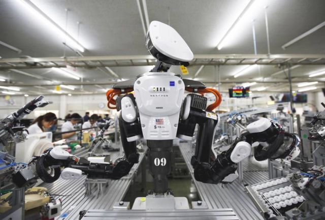 15+ Robot yang Mulai Hidup Bersama Manusia di Jepang. Ternyata Alasannya Justru Miris