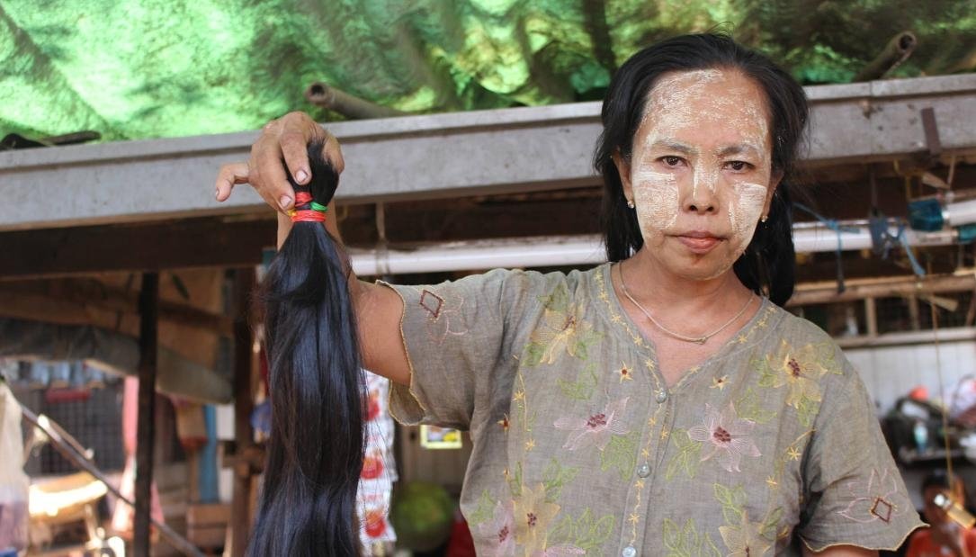 Punya Rambut Paling Lembut Se-Asia, Negara Ini Jadi Eksportir Rambut Palsu Terbesar di Dunia