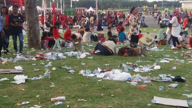 Tragedi Dua Anak yang Meninggal Saat Bagi-bagi Sembako di Monas, Polisi Bilang Bukan Karena Antre