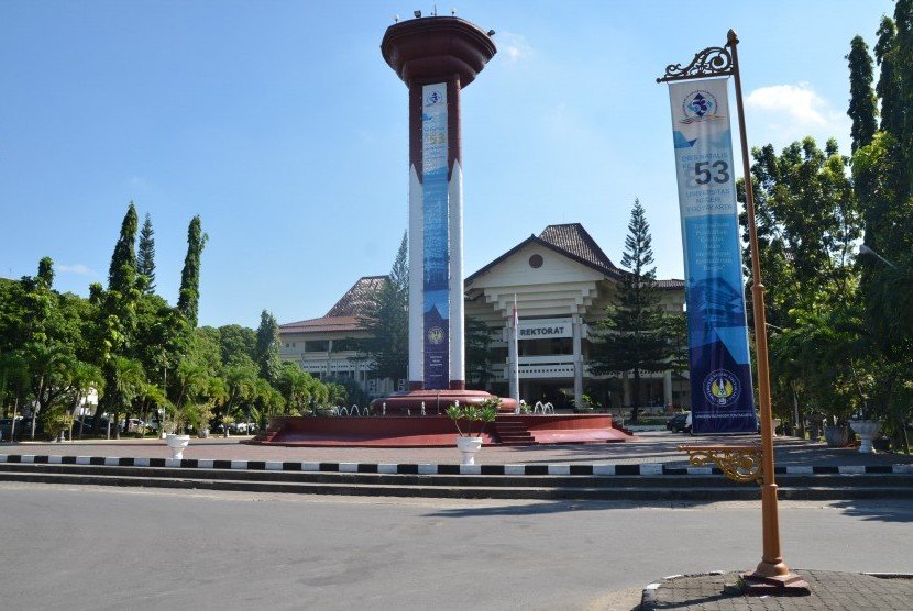 Tempat-Tempat Popoler di UNY yang Sering Dikunjungi Mahasiswa, Selain Mahasiswa UNY Juga Boleh Lho.