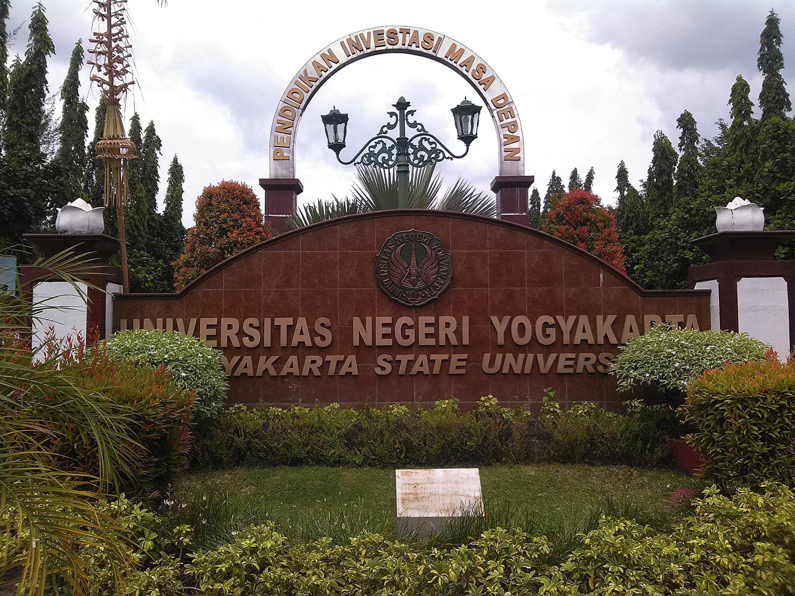 Sekarang Universitas Negeri Yogyakarta, Dulunya IKIP Yogyakarta