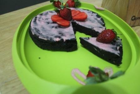 Cake Oreo Kukus Cocok Untuk Hidangan Lebaran