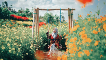 Resoinangun Garden, Kebun Bunga Warna-Warni yang Lagi Hits di Jogja. Yuk Mampir ke Sana!