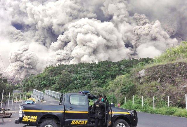 12 Potret Kengerian Pasca Letusan Gunung Fuego di Guatemala, Meletus Tanpa Peringatan