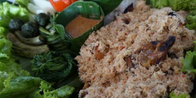 Pecel Pitik